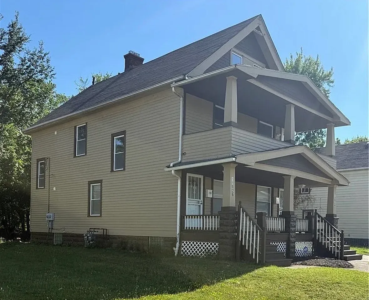 2 bed, $1,150 — Photo 2