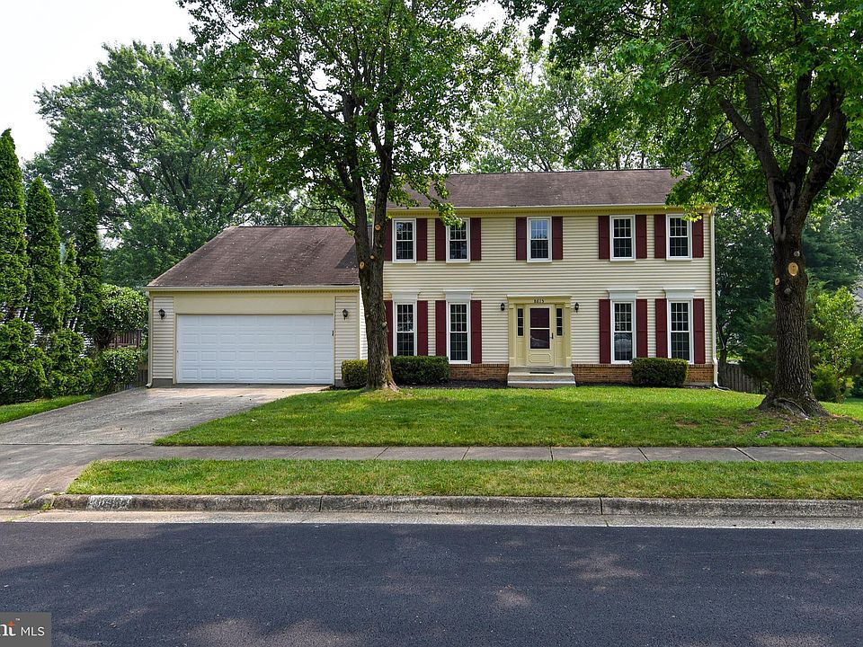 1st image of 8615 Woodbine Ln