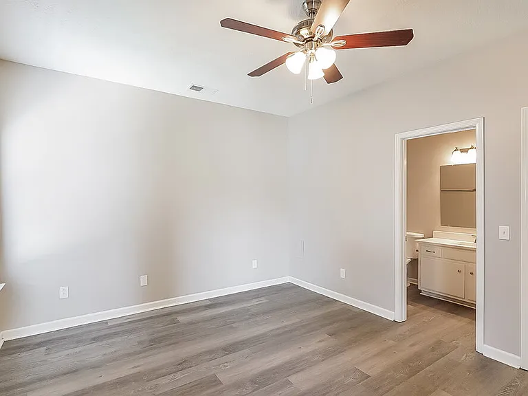 2701 Pepperdine Dr — Photo 9