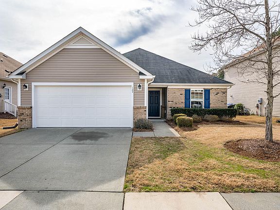 2nd image of 124 Rosaline Ln