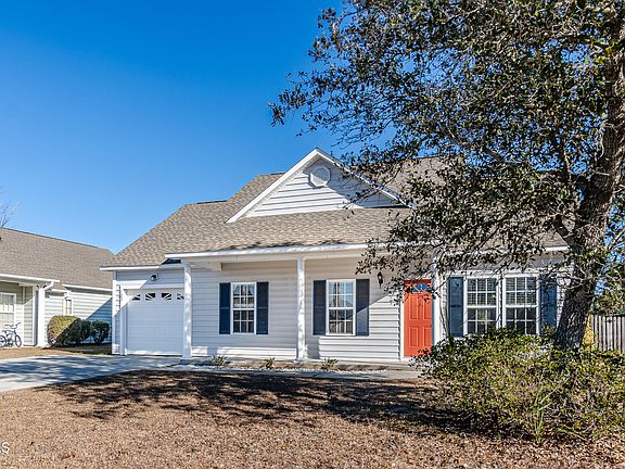 3rd image of 102 Tylers Cove Way
