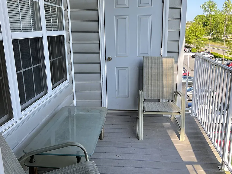 439 Hopkins Landing Dr — Photo 7