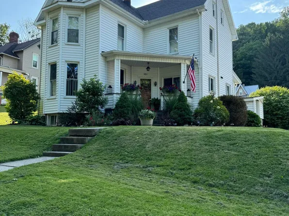 901 Jefferson Ave, Tyrone, PA 16686