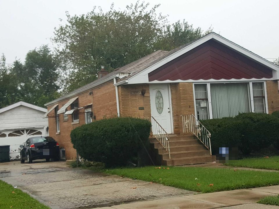 2nd image of 14726 La Salle St