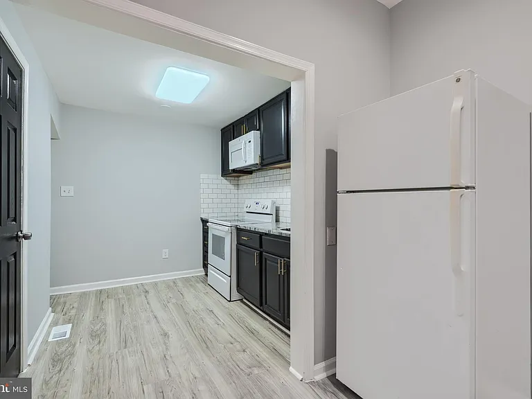 3014 Hamilton Ave #1 — Photo 11