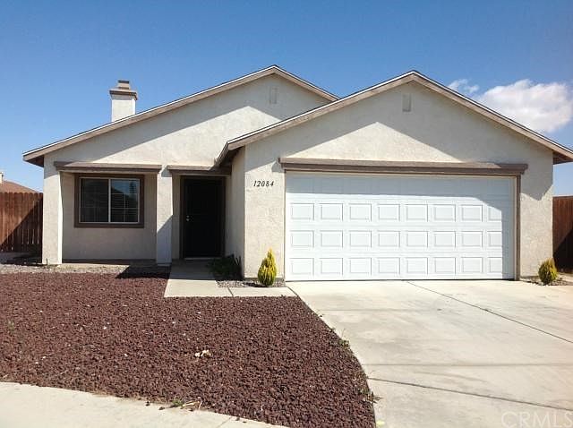 1st image of 12084 White Oak Ct