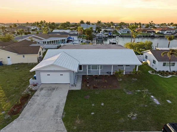 710 116th Ave, Treasure Island, FL 33706