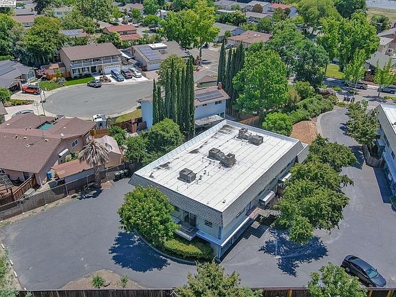 3rd image of 4327 Fairlands Dr #3 & 4
