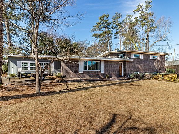 3rd image of 531 Martin Lane