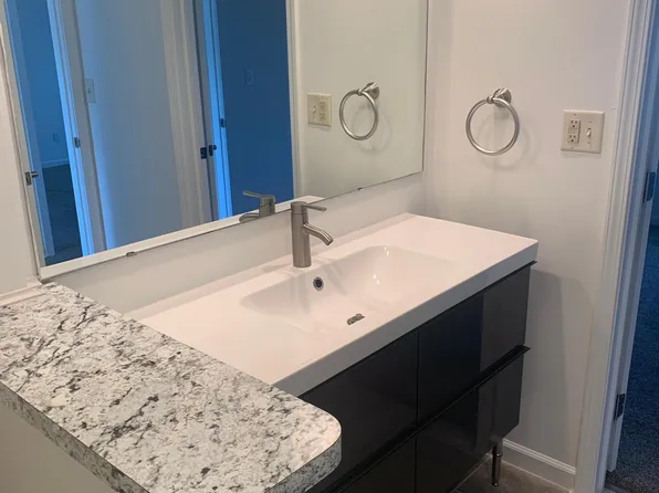 49 Westerfield Dr, Dayton, OH 45458