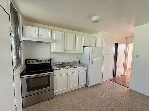 4th image of 68-051 Akule St #308-308-308
