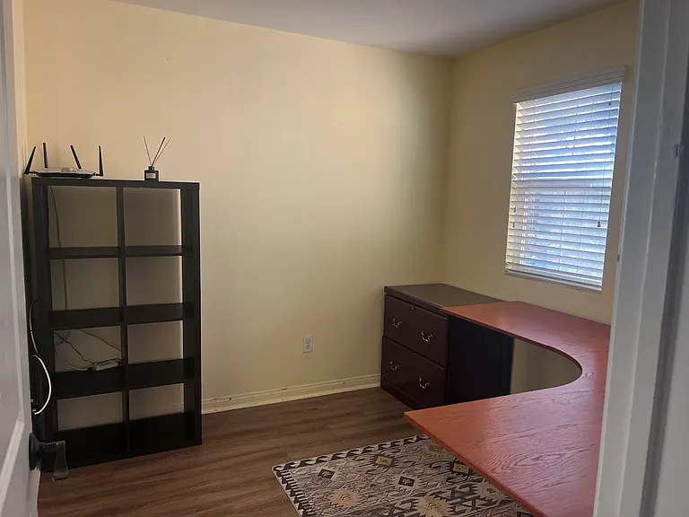 2435 Bruin Pl — Photo 8