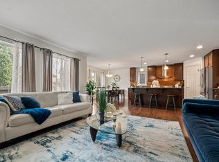 753 173b St SW, Edmonton, AB T6W 0M9