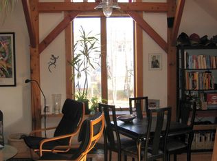 116 Roxbury St APT 4, Keene, NH 03431