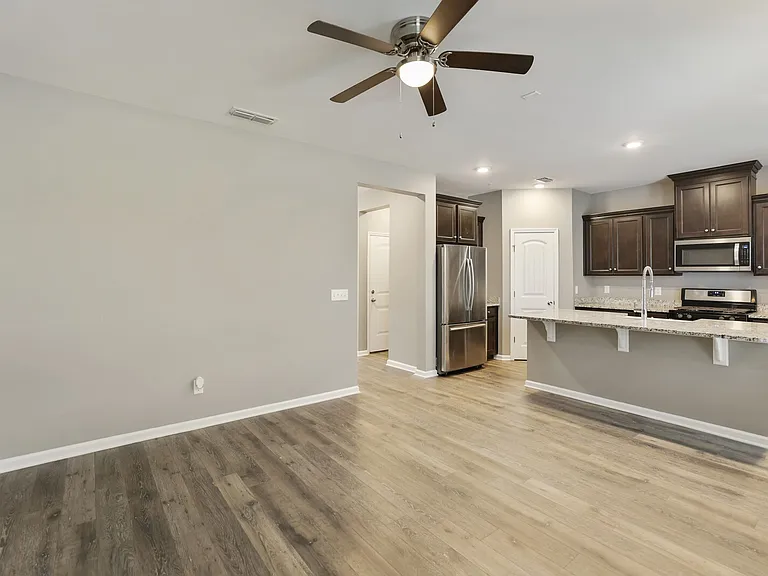 742 Tennypark Ln — Photo 18