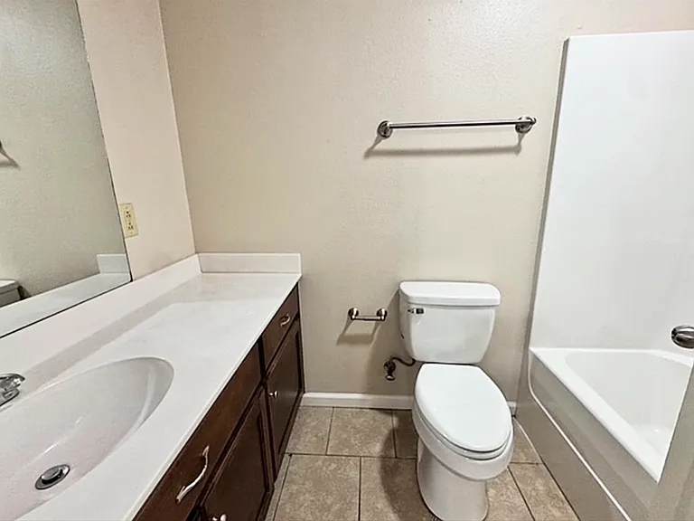 616 Creath Ave — Photo 10