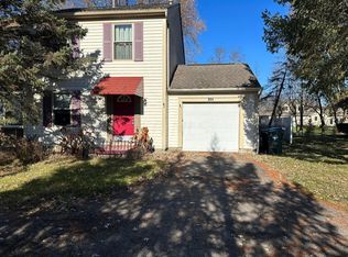 354 Powell Rd, Powell, OH 43065