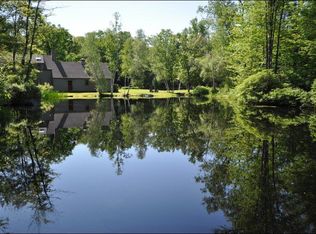 788 Straits Rd, New Hampton, NH 03256