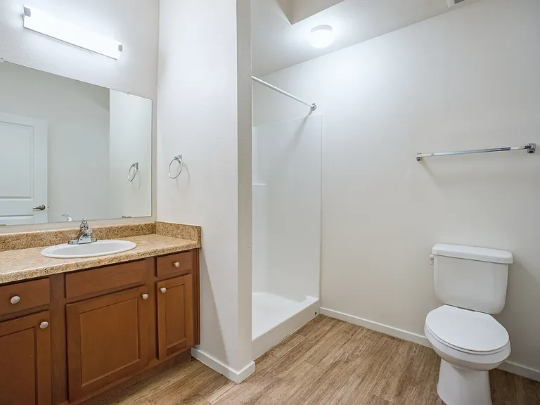 Meridian@101 Apartments — Photo 19