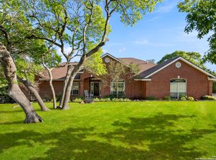 111 Roundup Dr, Boerne, TX 78006