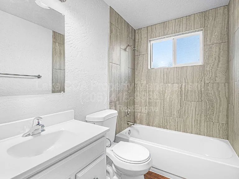 1419 E Stiner Ave #1419 — Photo 15