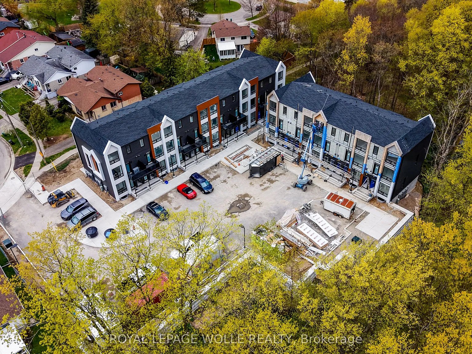 2 bed, $2,350 — Photo 2
