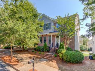 18 Privet Cir, Suwanee, GA 30024