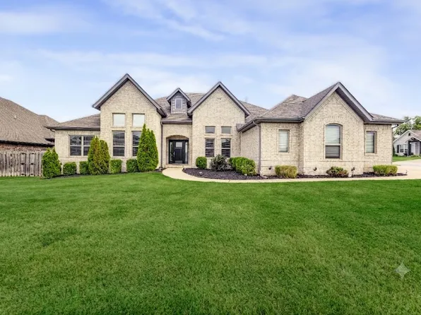 1741 Cherrie St, Bentonville, AR 72713