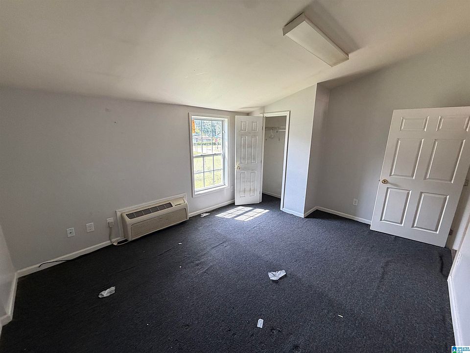 10th image of 2305 5th St E