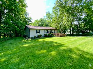 3154 Apple Valley Dr, Howard, OH 43028