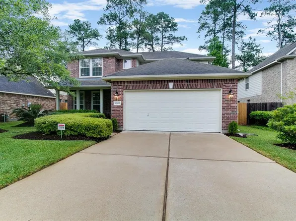 15622 Clear Pointe Dr, Cypress, TX 77429