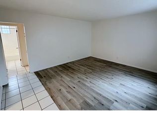911 E 10th St APT 2, Long Beach, CA 90813