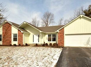 930 Nevelle Ln, Carmel, IN
