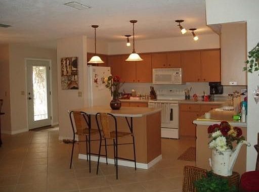 3rd image of 2060 Katie Ct
