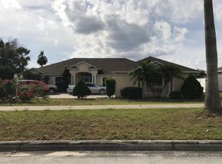 1613 Silhouette Dr, Clermont, FL 34711
