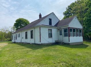 85 Angelica Ave, Mattapoisett, MA 02739