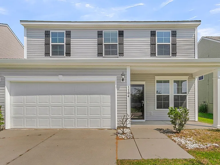 1104 Friartuck Trl — Photo 1