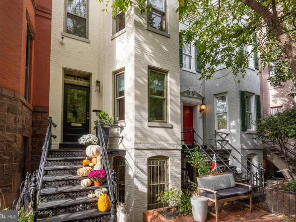 810 N Carolina Ave SE, Washington, DC 20003