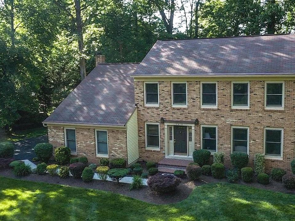 1st image of 1212 Shaker Dr