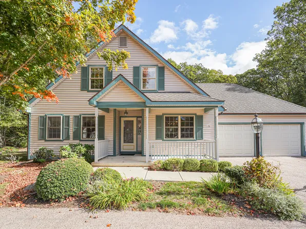 5 Carlisle Lane #5, East Lyme, CT 06357