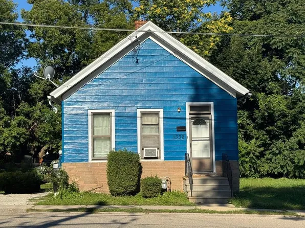 1332 South Memorial DRIVE, Racine, WI 53403