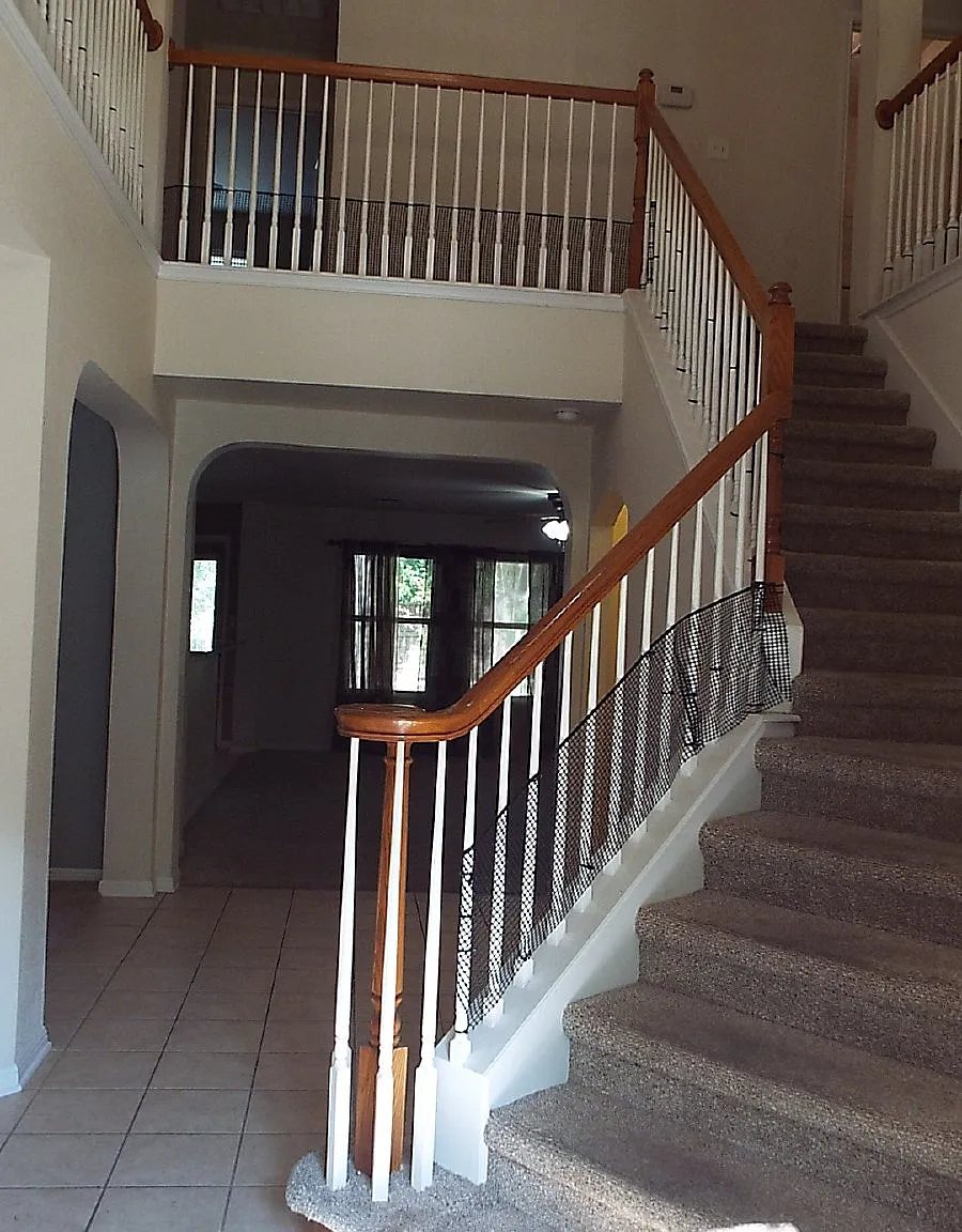 5 bed, 3.0 bath, 3260 sqft, $2,675 — Photo 3