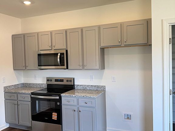 4th image of 5 Chappell St