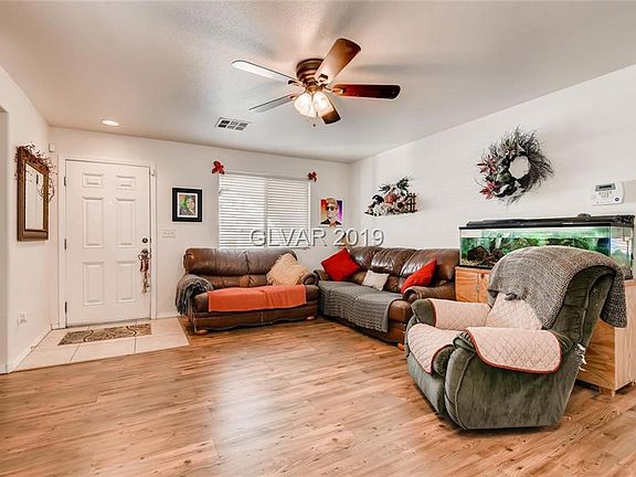 4th image of 8313 Wildwood Glen Dr