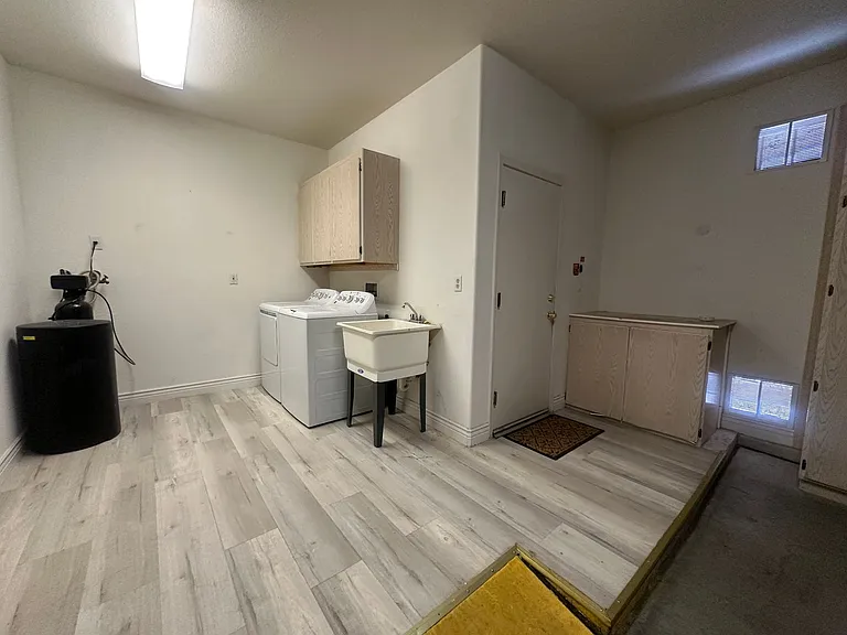 10717 Dover Creek Ave — Photo 19
