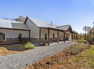 594 Highway 100, Centerville, TN 37033