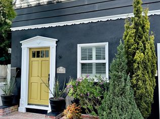 317 8th Pl #810, Manhattan Beach, CA 90266