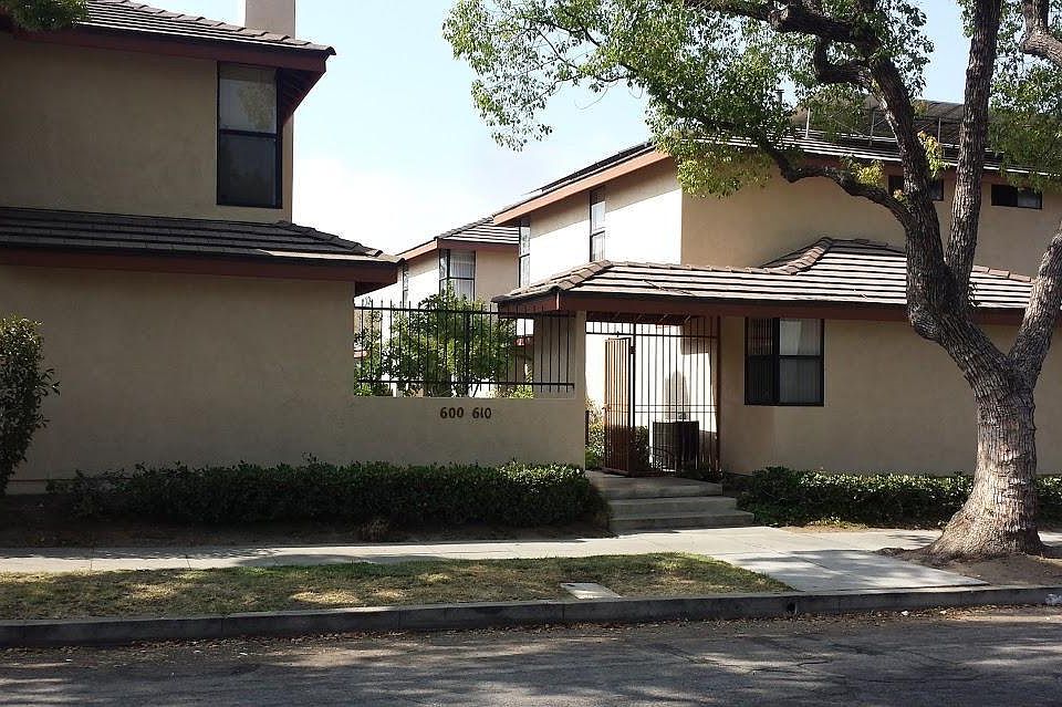 1st image of 602 E Doran St