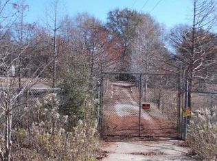 42310 J W Davison Rd, Bay Minette, AL 36507