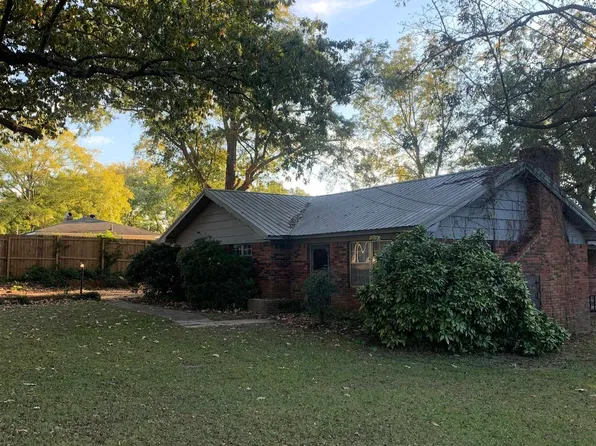 4018 Greenwood Rd SE, Bessemer, AL 35022